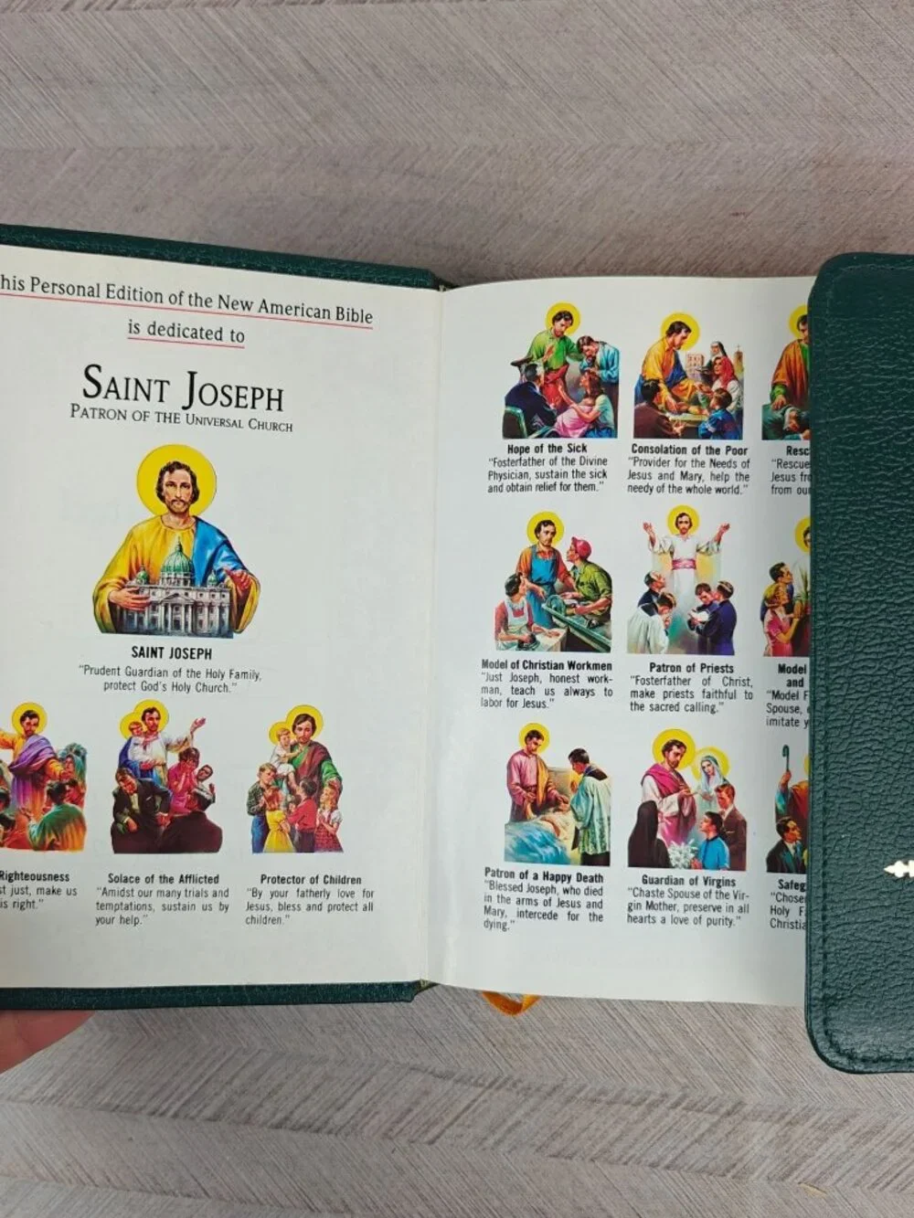 New American Bible St. Joseph Personal Size Edition Illustrated 1992